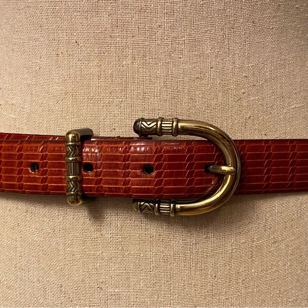 TALBOTS BELT BROWN CROC LOOK LEATHER SIZE L